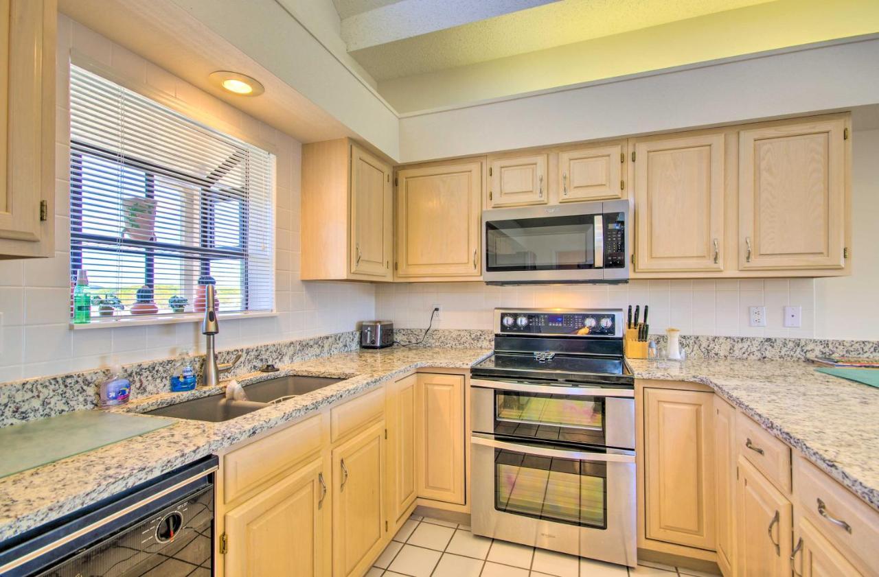 Bright Waterfront Condo With Resort Amenities! Lake Ozark Exterior photo