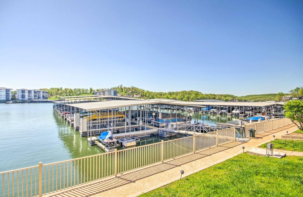 Bright Waterfront Condo With Resort Amenities! Lake Ozark Exterior photo